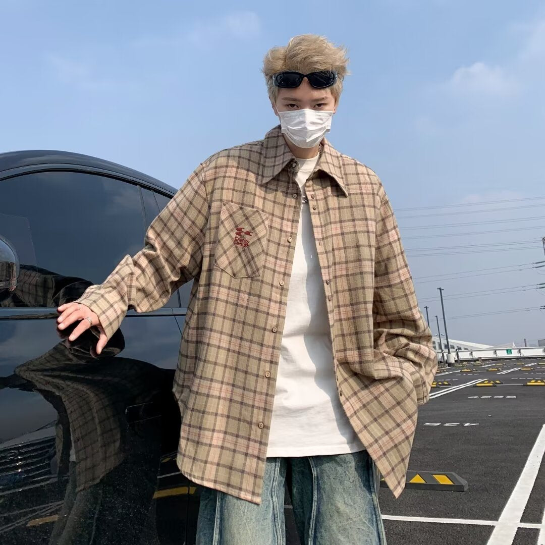 Spring and Autumn plaid long sleeved shirt made of pure cotton for casual wear